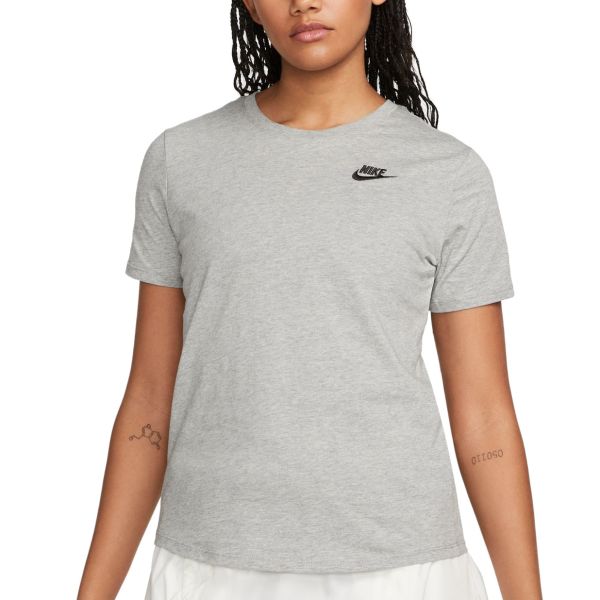 Nike Sportswear Club Essentials Women's T-Shirt DX7902-063